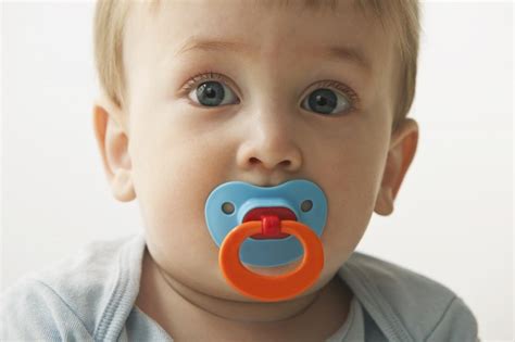 study spit cleaning  babys pacifier  reduce allergy risk
