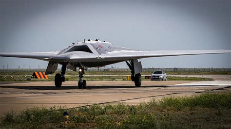 sukhoi   okhotnik  russian stealth heavy drone youtube