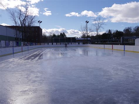 accessible    ice skating rinks   greater boston area bdcwire