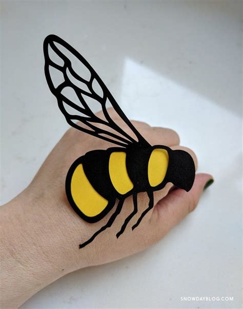 diy bee stickers diy tutorials  unique paper crafts bee sticker