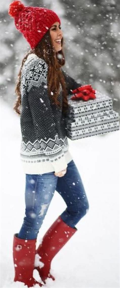 Fashionable Women Hats For Winter And Snow Outfits 41