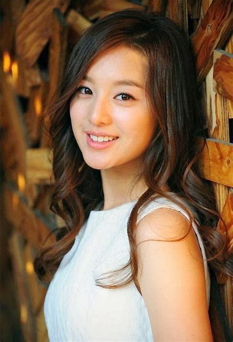biografi dan koleksi foto kim ji won profil bintang korea
