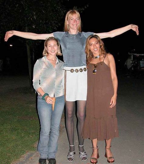 The Tallest Girls Of The World 60 Pics
