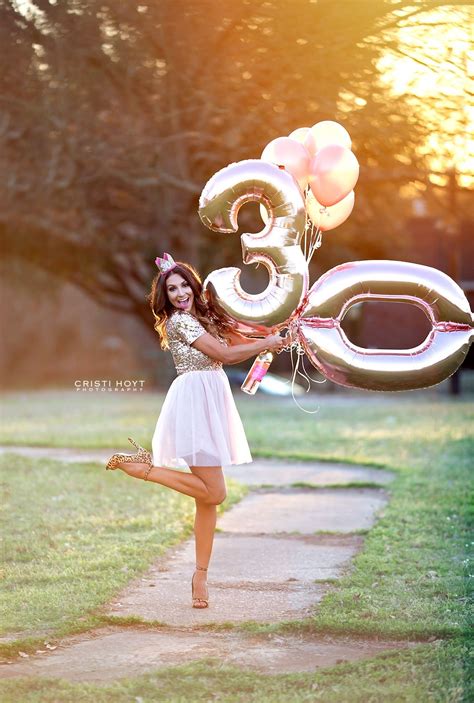 30th Birthday Shoot • Photo Cred 📷 Cristi Hoyt Photography