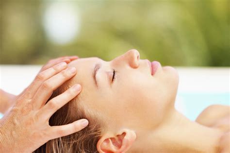 indian head massage simply healing detox retreat west
