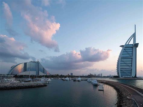 jumeirah beach hotel dubai united arab emirates hotel review