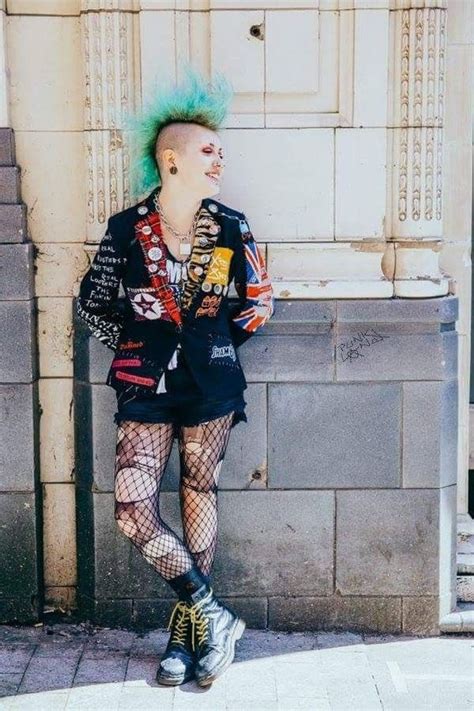 punk and grunge trends when fashion and music mix la grande