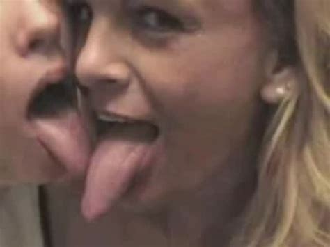 mom and daughter huge tongue action caught motherless