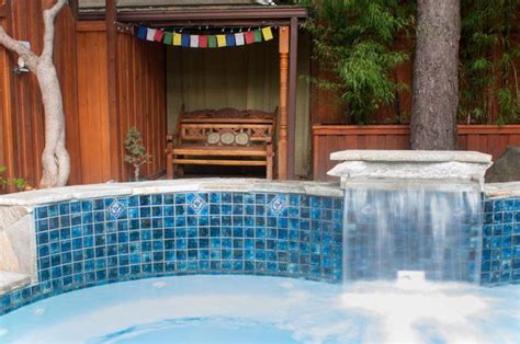 spaheader everett house hot tub outdoor house healing