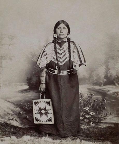 The Nez Perce Woman Native American Clothing Native American