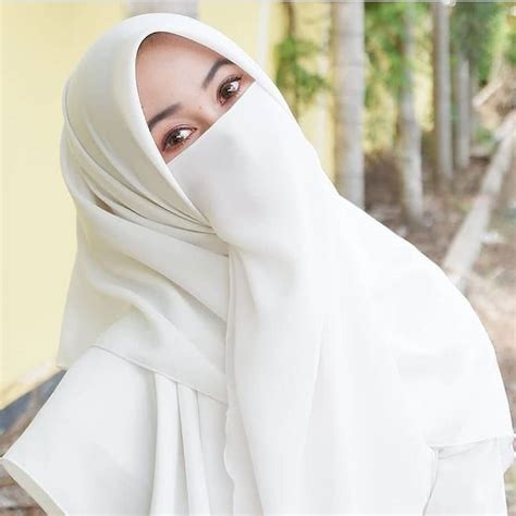 Ayu Putri Mahfuda🌹🌷💐 On Instagram “assalamualaikum 🙏” Gaya Hijab