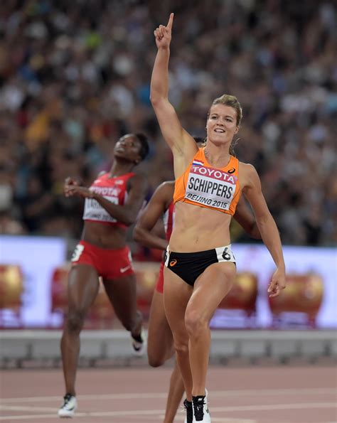 dafne schippers wins breathtaking 200 meter at world championships with