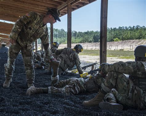 marksmanship fundamentals key  soldiers  basic training article