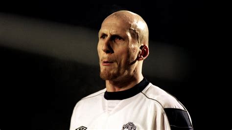 manchester united icon stam open   role   trafford  ten hag links
