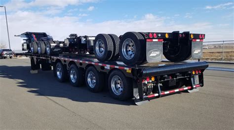 lowboy trailers  top manufacturers   transwest