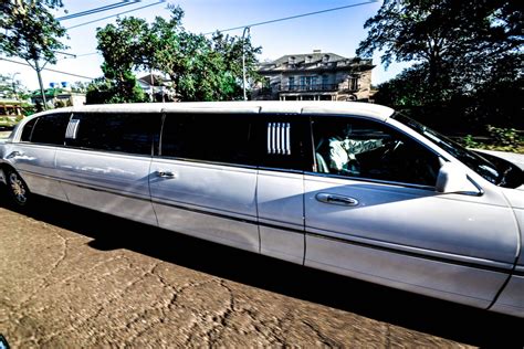 wedding limousine services wedding transportation limousine livery