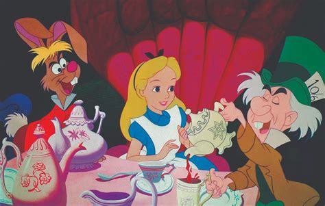بهترین اقتباس‌های سینمایی و انیمیشنی آلیس در سرزمین عجایب از بدترین