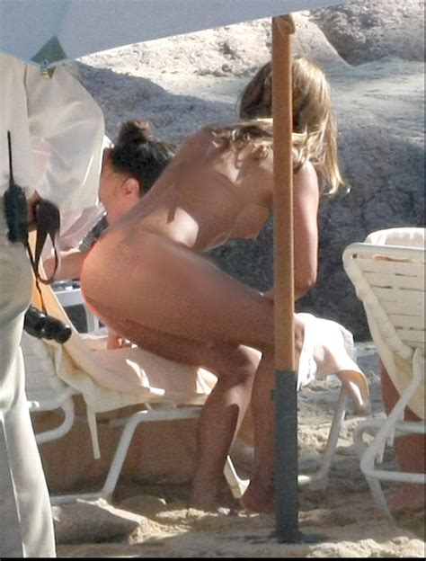 Jennifer Aniston Nude Photos And Sex Scene Videos Celeb Masta