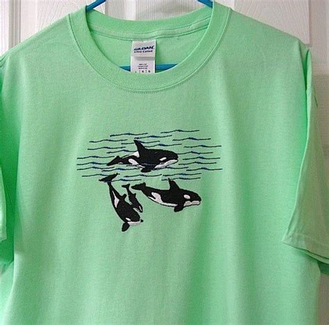 Orca Whale T Shirt Embroidered Men’s Large Mint Green Ready To Ship