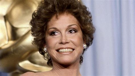 mary tyler moore oprah ellen and more remember the tv icon who died aged 80 tv hindustan