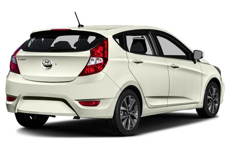 hyundai accent price  reviews features