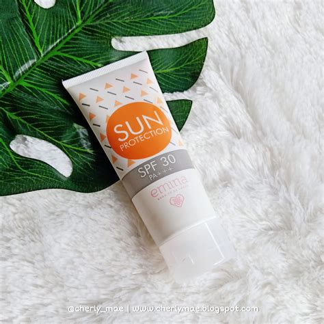 menjajal skin care emina bright stuff  sun protection