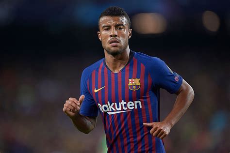 barcelona player rafinha ordered  pay    euro fine  adidas footwear news