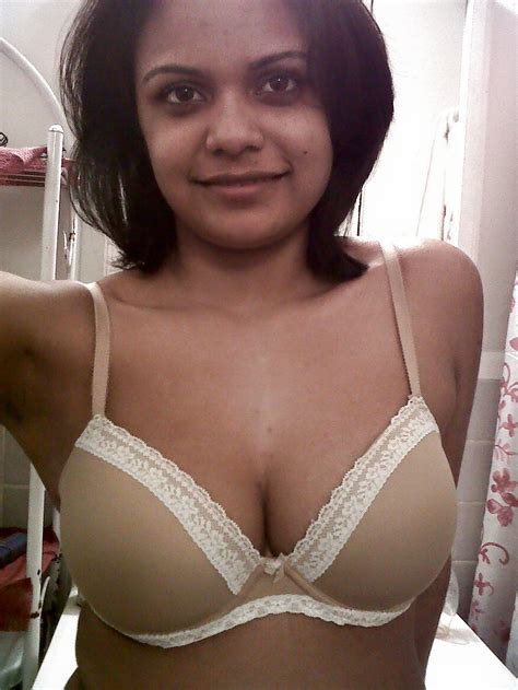 unbelievable pictures of sexy indian girls in bra daily weekends