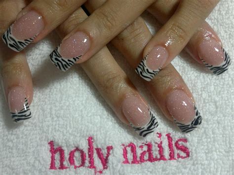 holy nails duhautdesign