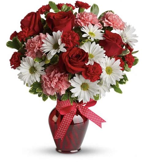 hugs and kisses bouquet with red roses clearwater fl florist