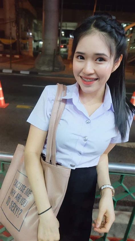 ปักพินโดย piyachat p ใน thai girl ในปี 2020 นางแบบ สาว
