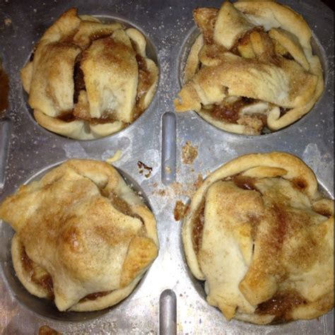 Muffin Tin Apple Pies Made From Food Recipes Board Soooo Yummy 6