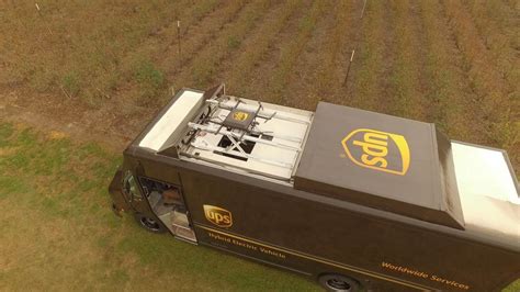 ups sessaye  la livraison par drone lance depuis  camion