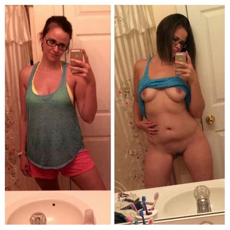 nerdy girlfriend mirror on off bathroom selfie porn pic