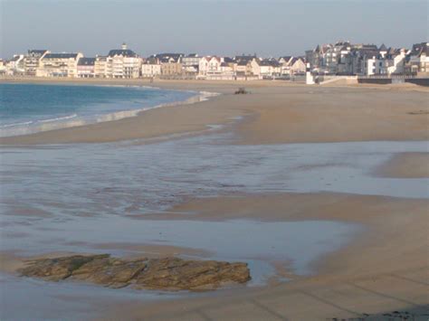 grande plage de quiberon  quiberon interactive board   summer beautiful beaches