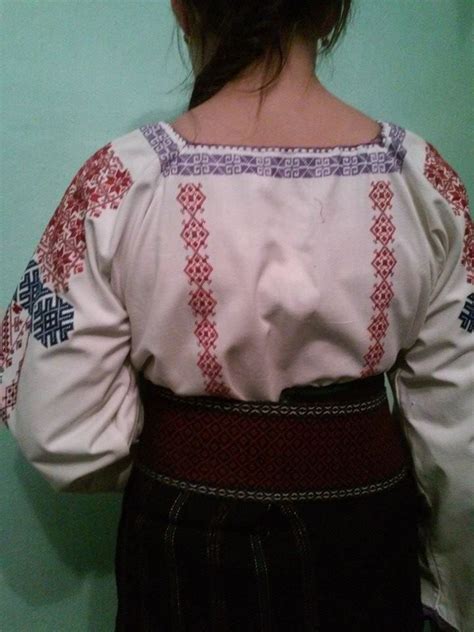 ukraine from iryna element 2 ukraine embroidery outfits tops