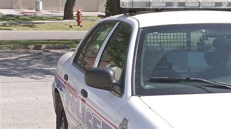 Police Officer Still Employed After Sex In Patrol Car