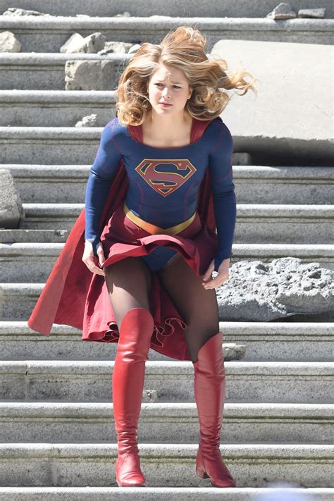 melissa benoist chyler leigh amy jacnkson and erica durance on the set of supergirl in