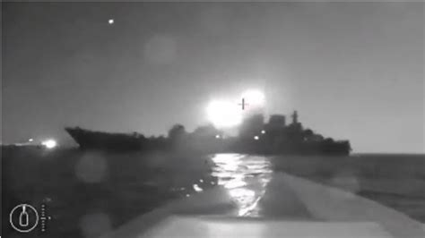 footage  moment ukraine kamikaze drone  explosives hits russian warship daily telegraph