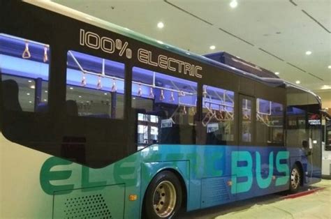 bus listrik karya anak bangsa siap beroperasi gridotocom