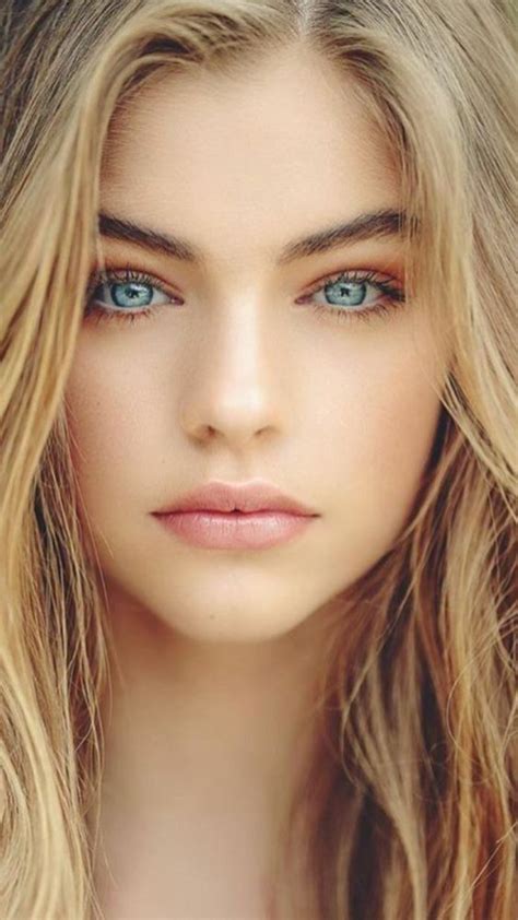 blonde in 2019 gorgeous eyes most beautiful eyes