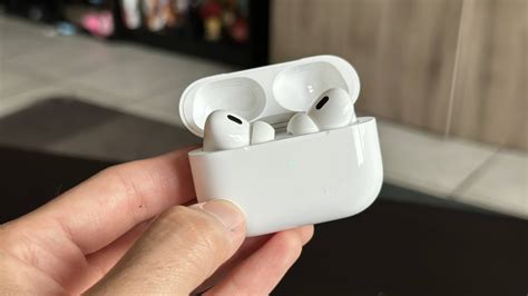 How To Charge Airpods Pro 2 For The First Time