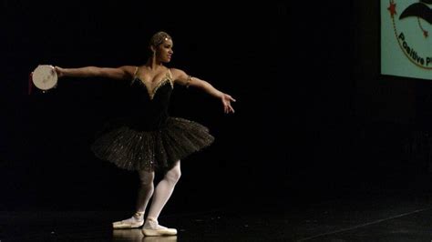 Deirdre Kelly S Ballerina Probes Dark Side Of Dance Entertainment