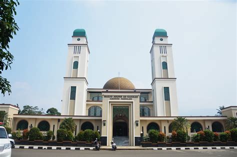 masjid agung ar rahman pandeglang budaya
