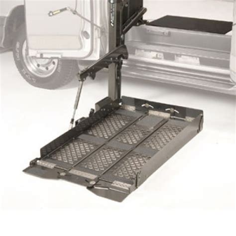 braun vangater series wheelchair lift custom mobility