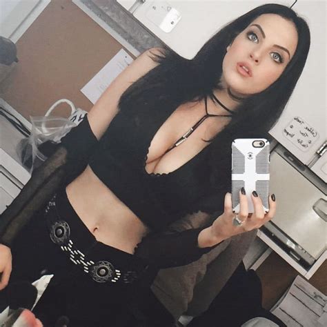 pin by just chilling on ↳ queens ♕ elizabeth gillies