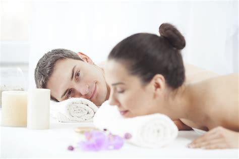 bond with your boo the best vegas spas for valentine s day las vegas