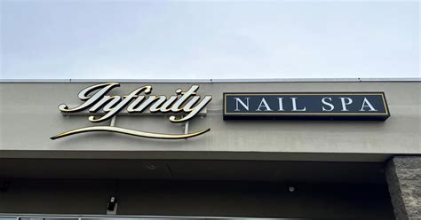 nail spa  springfield   licensed techs  staff