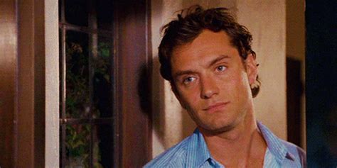 12 reasons jude law s character in the holiday is the best