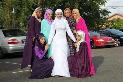 Traditional Muslim Wedding Tanzania But The Style Is